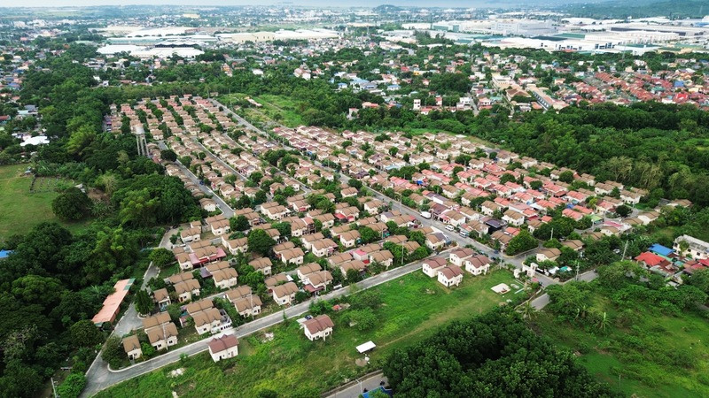 Calamba Expressive Properties